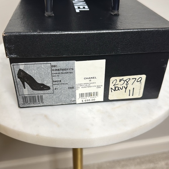 Chanel Chaus Ouvertes Open Toe Pump - Picture 6 of 8